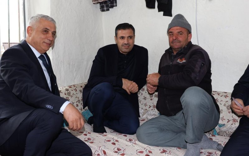 ak-parti-konya-il-teskilati-006.jpg