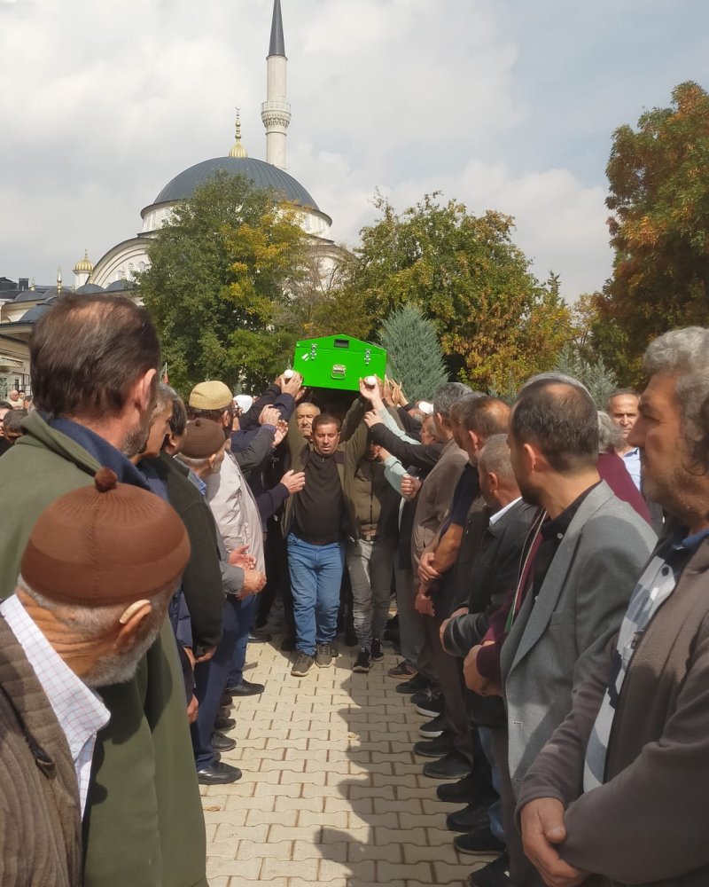 ali-sumbul-vefat-etti-003.jpg