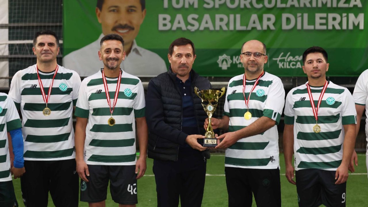 karatay-futbol-05.jpg