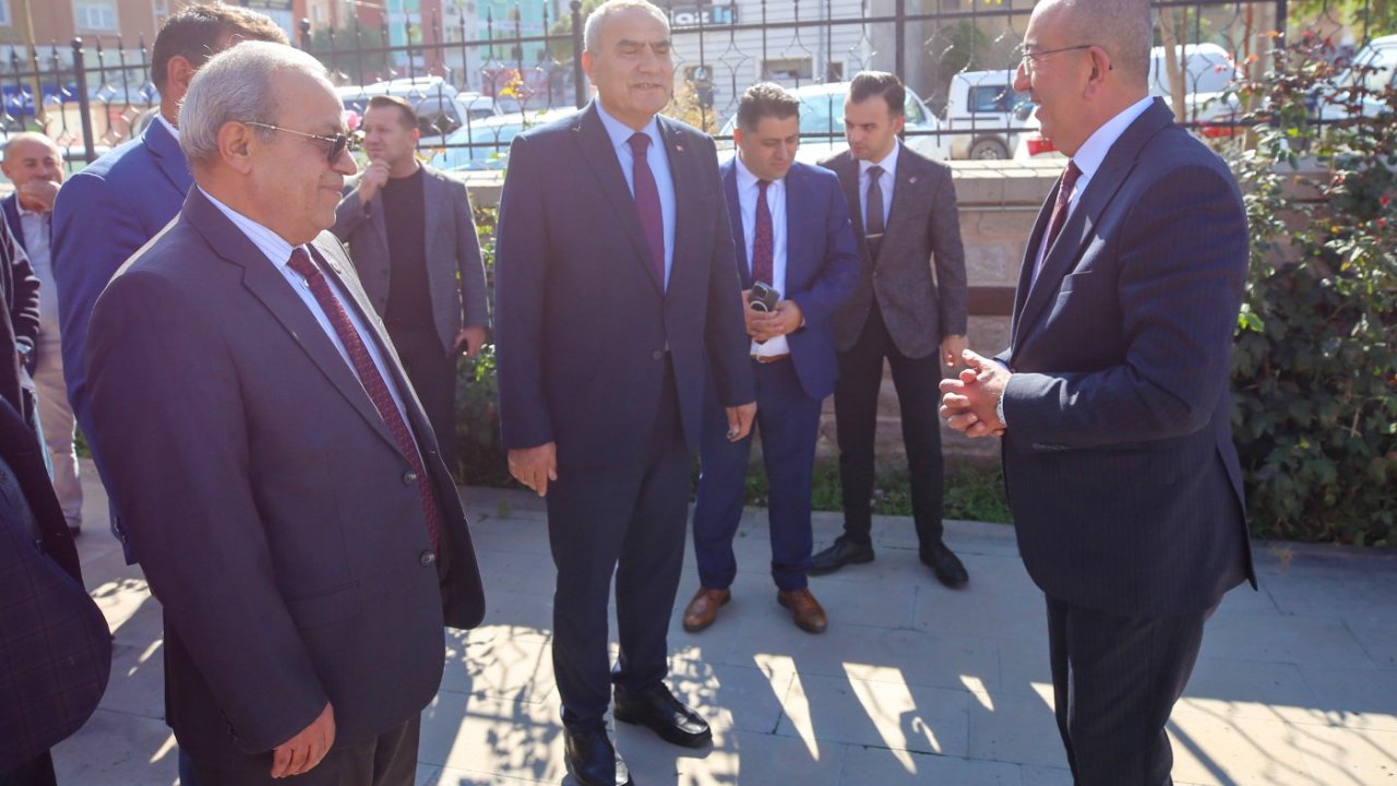 mustafa-kavus-muhtar-04.jpg
