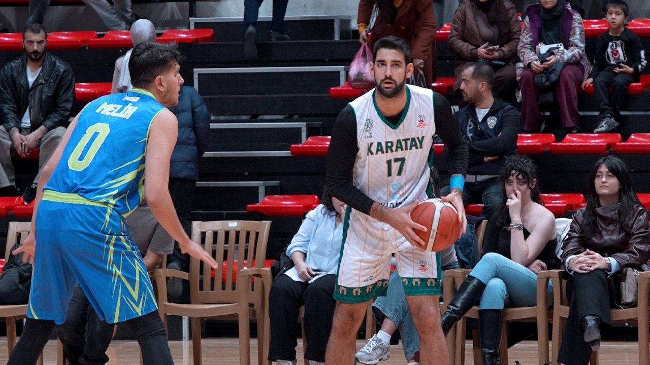 karatay-belediyespor-potada-yoluna-kayipsiz-devam-ediyor-2-jpg-1500.jpg