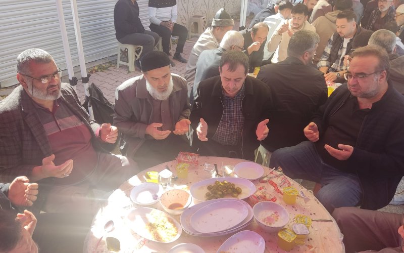 kural-ve-ediz-aileleri-akraba-oldu-002.jpeg