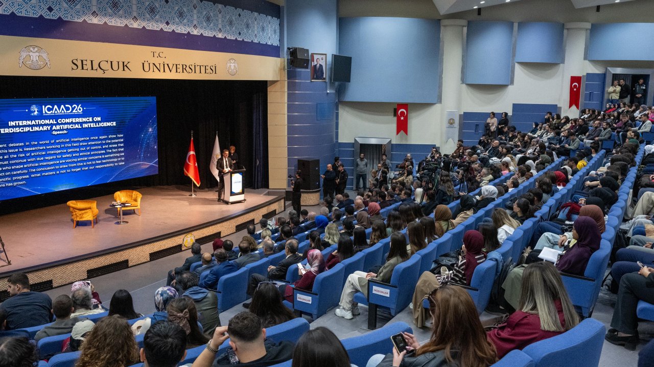 selcuk-universitesinde-uluslararasi-yapay-zeka-konferansi-03.jpg
