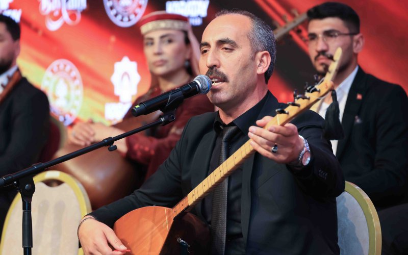 60-konya-asiklar-bayrami-015.jpg