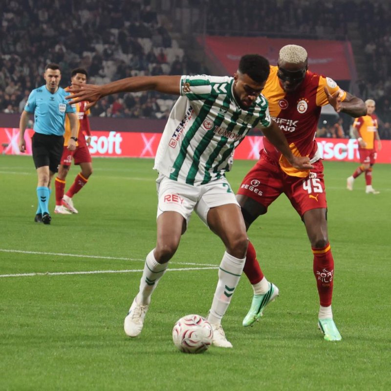 konyaspor-galatasaray-003.jpg